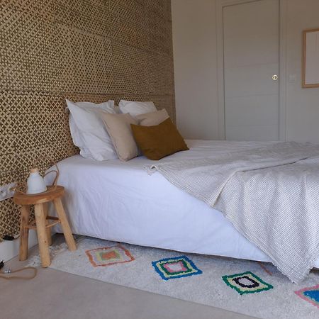 Aux Couleurs De Neuvy Hotel ภายนอก รูปภาพ