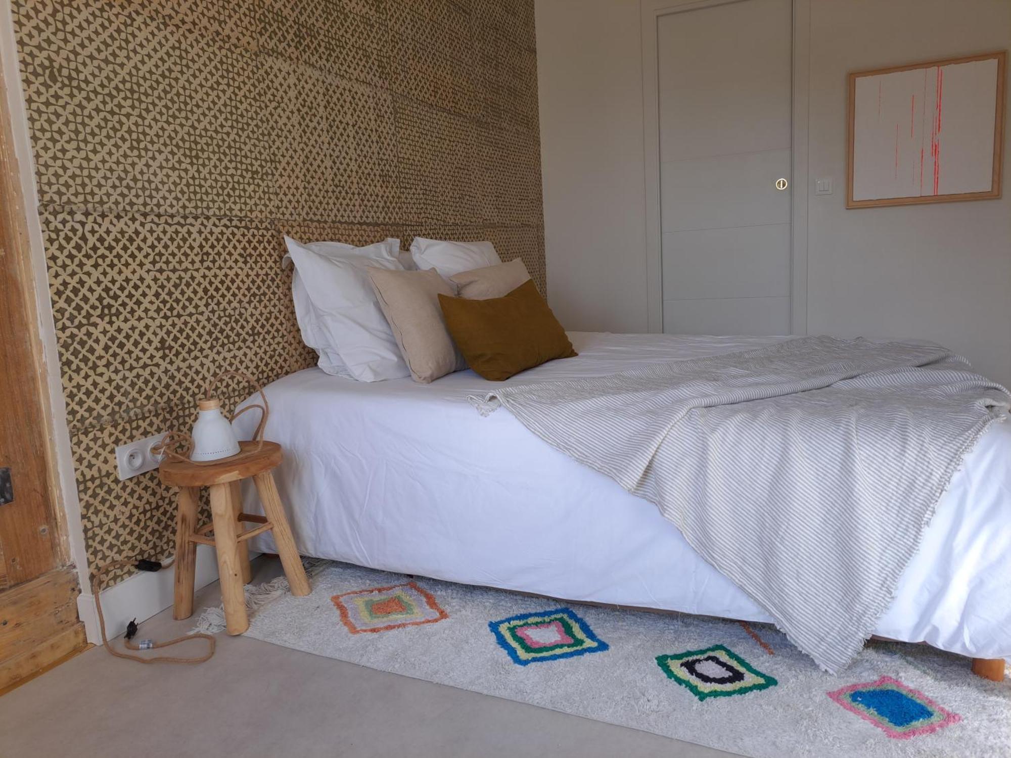 Aux Couleurs De Neuvy Hotel ภายนอก รูปภาพ