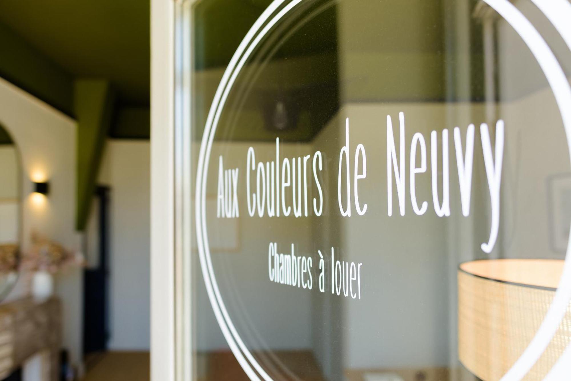 Aux Couleurs De Neuvy Hotel ภายนอก รูปภาพ